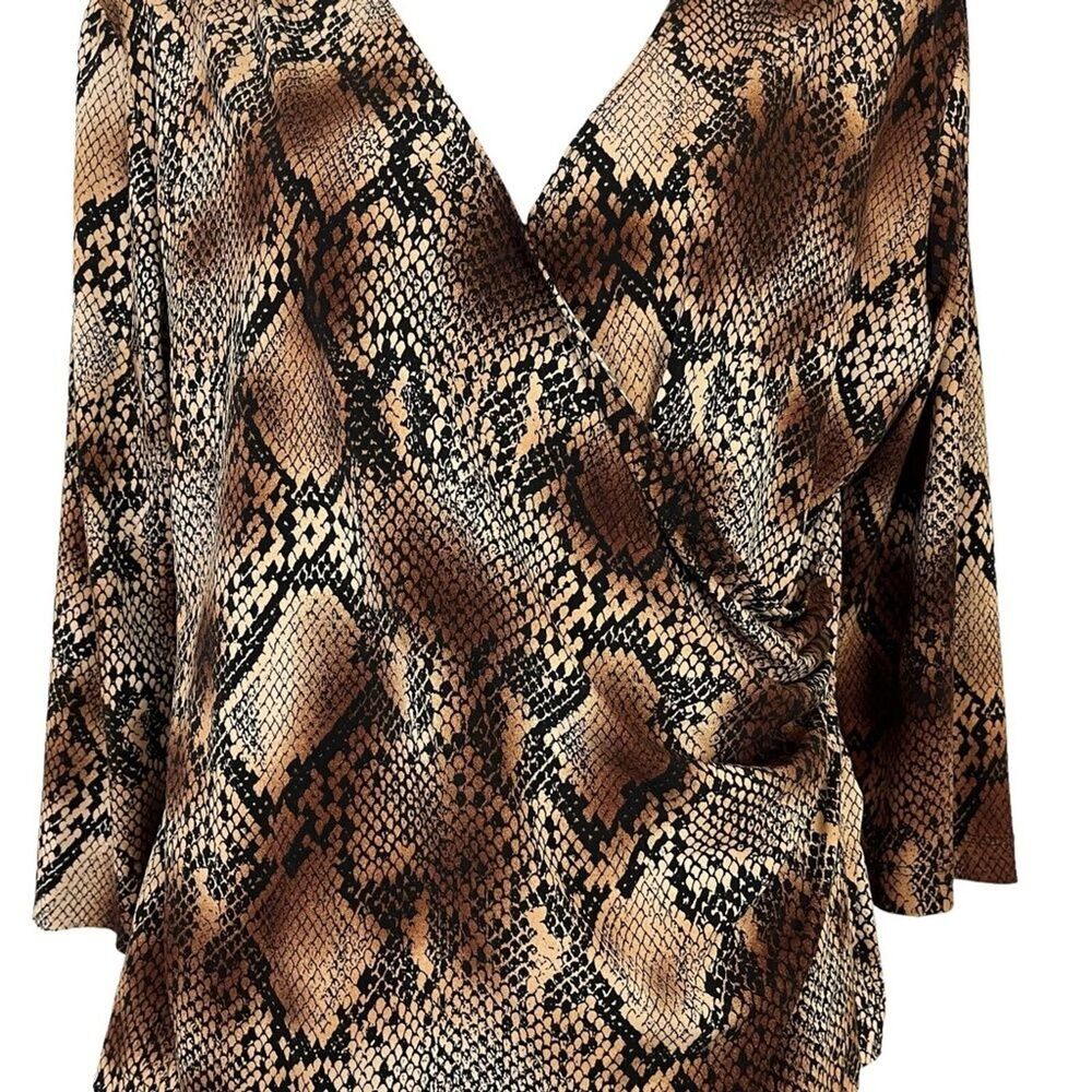 CHICO'S Brown Snakeskin Snake Reptile Print V-Neck Wrap Jersey Knit Top 1 / M - Picture 2 of 16